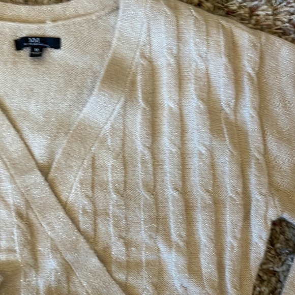 Sweater - Picture 2 of 2